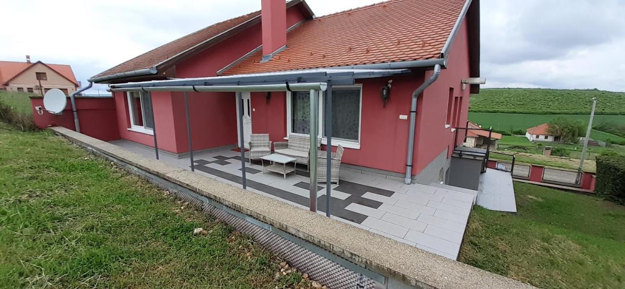 Villa Venezia Egerszalok Exterior photo