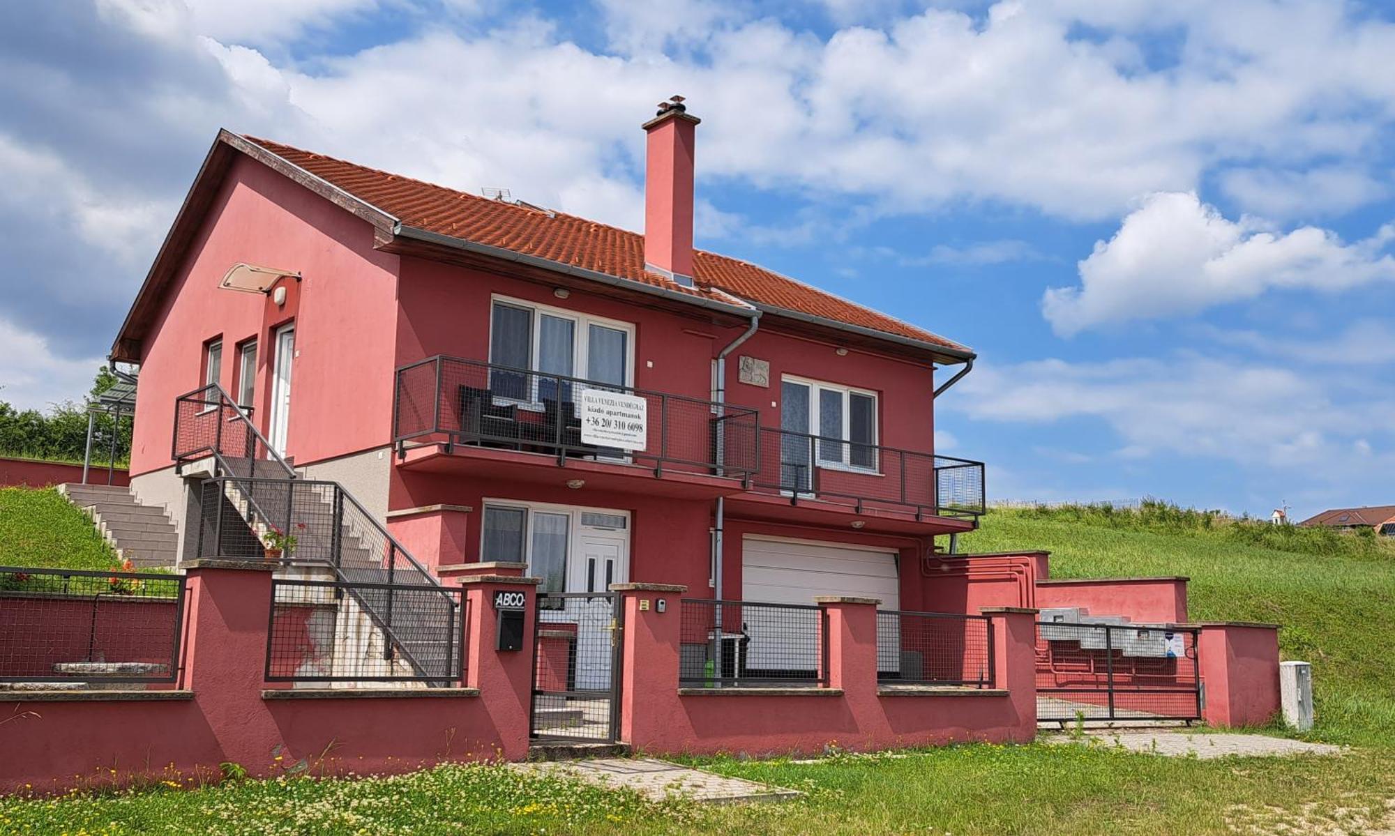 Villa Venezia Egerszalok Exterior photo